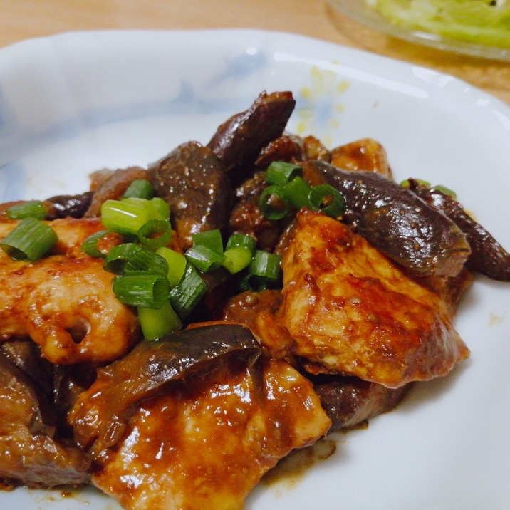 鶏むね肉となすの味噌炒め